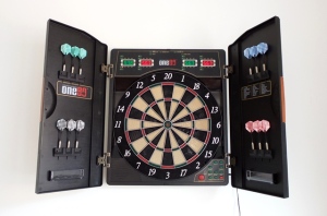 One80 Deluxe Electronic Dartboard with Mat